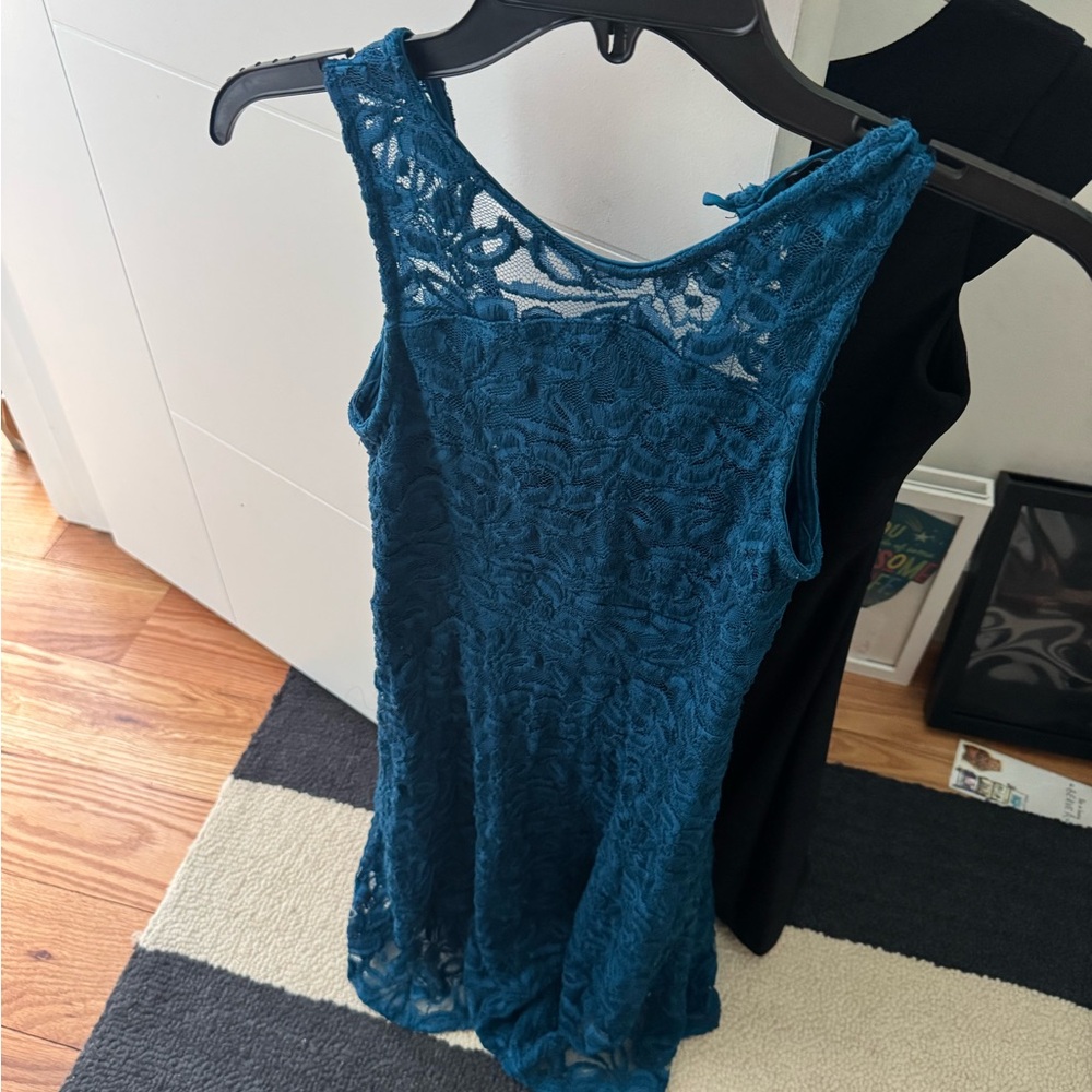 Chic Teal Lace Kids Dress